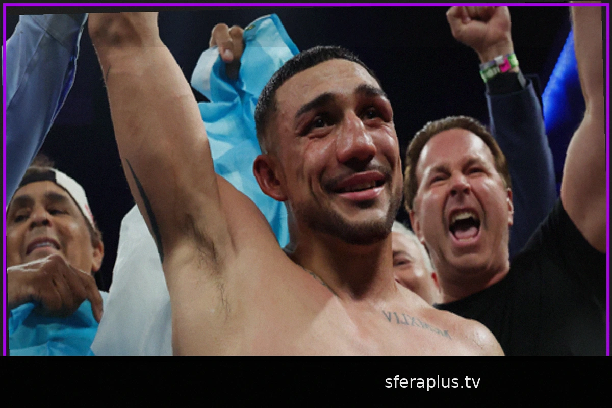 Теофимо Лопес завоевал титул WBA в полусреднем весе, став чемпионом в трех весовых категориях